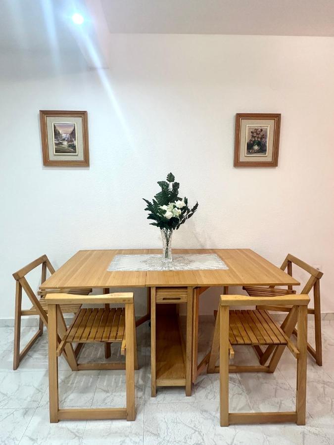 Estudio A 1 Minuto De La Playa Apartment Torrevieja Ngoại thất bức ảnh