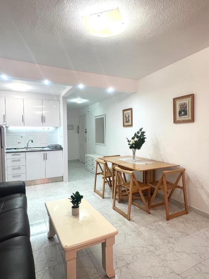 Estudio A 1 Minuto De La Playa Apartment Torrevieja Ngoại thất bức ảnh