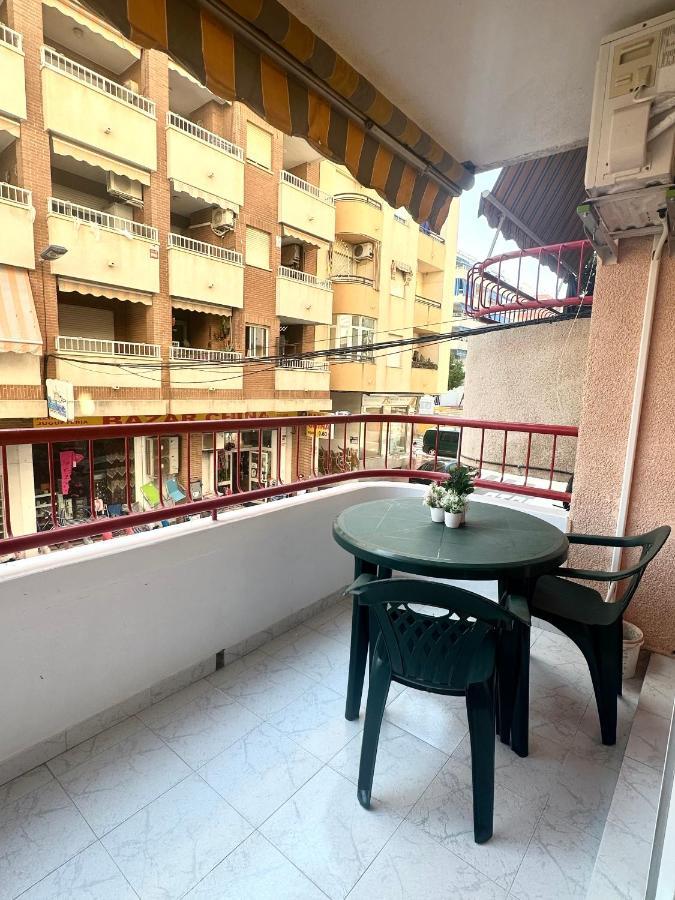 Estudio A 1 Minuto De La Playa Apartment Torrevieja Ngoại thất bức ảnh