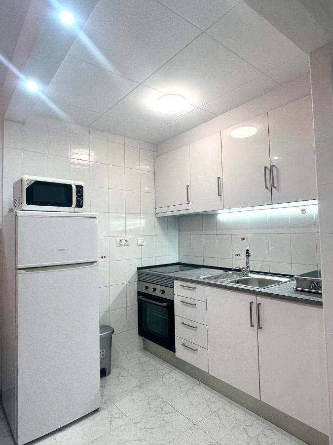 Estudio A 1 Minuto De La Playa Apartment Torrevieja Ngoại thất bức ảnh
